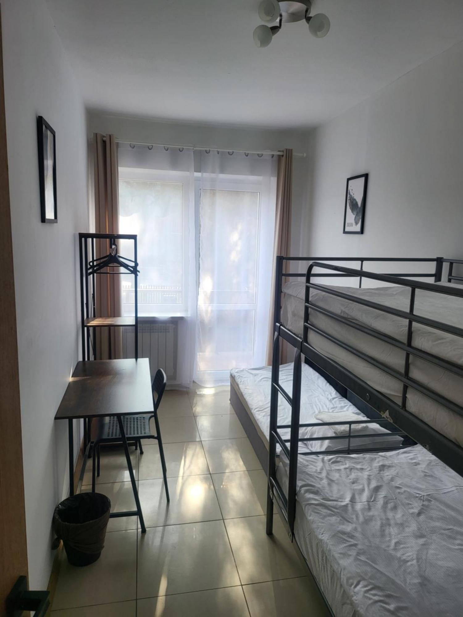 Rooms4Rest Popularna - Private Rooms For Tourists - Atr Consulting Sp, Z O,O, Варшава Екстериор снимка