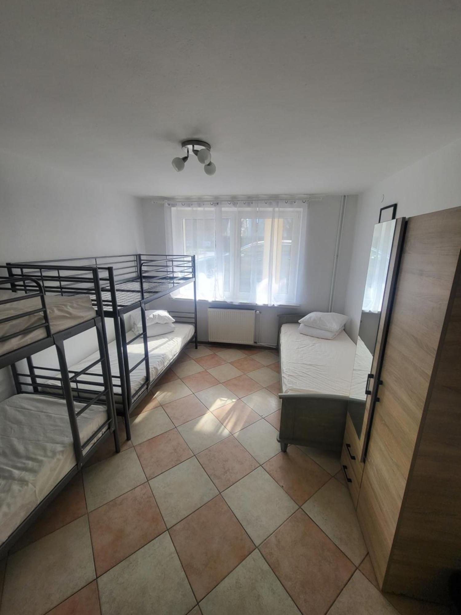 Rooms4Rest Popularna - Private Rooms For Tourists - Atr Consulting Sp, Z O,O, Варшава Екстериор снимка