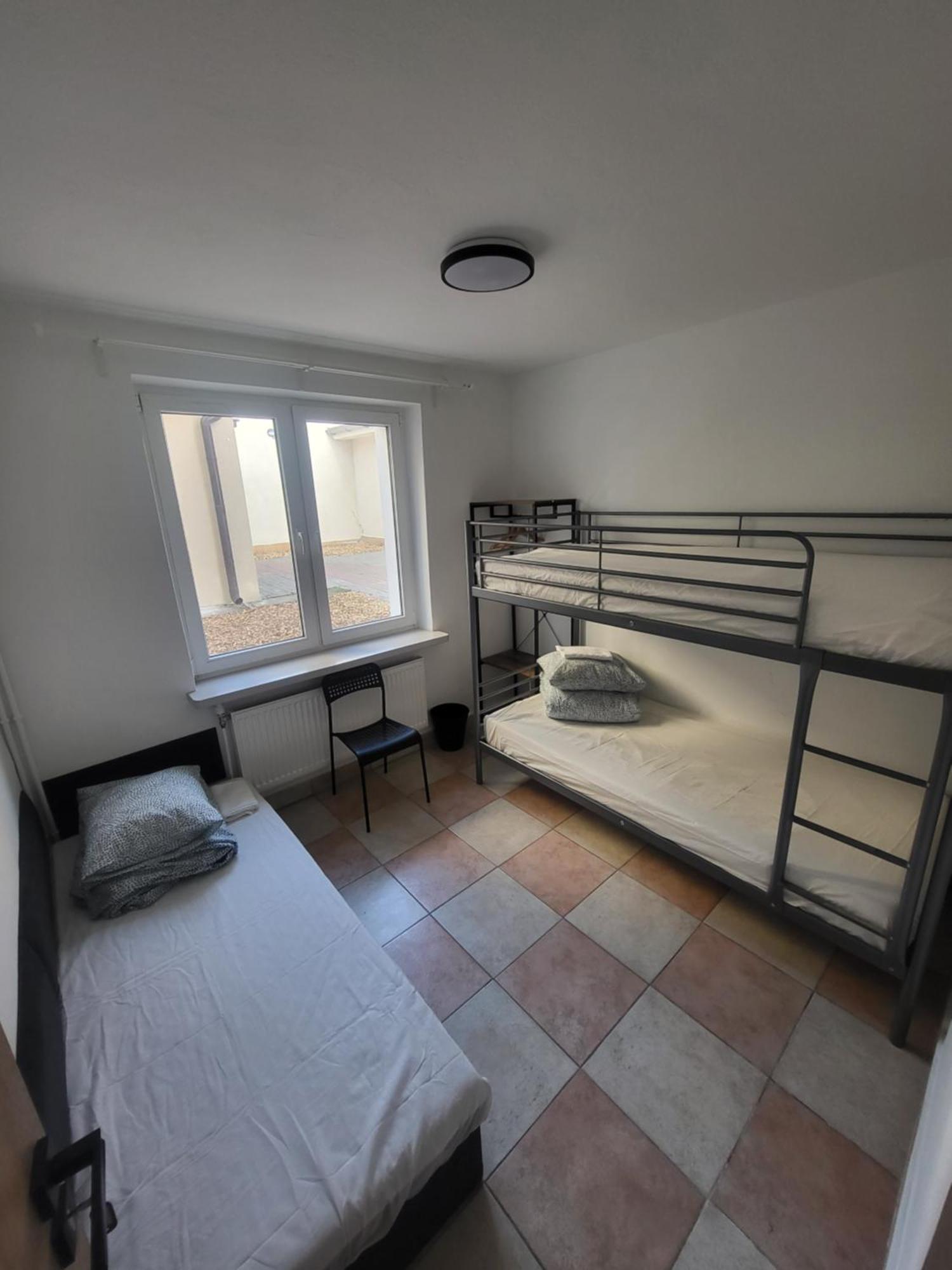 Rooms4Rest Popularna - Private Rooms For Tourists - Atr Consulting Sp, Z O,O, Варшава Екстериор снимка