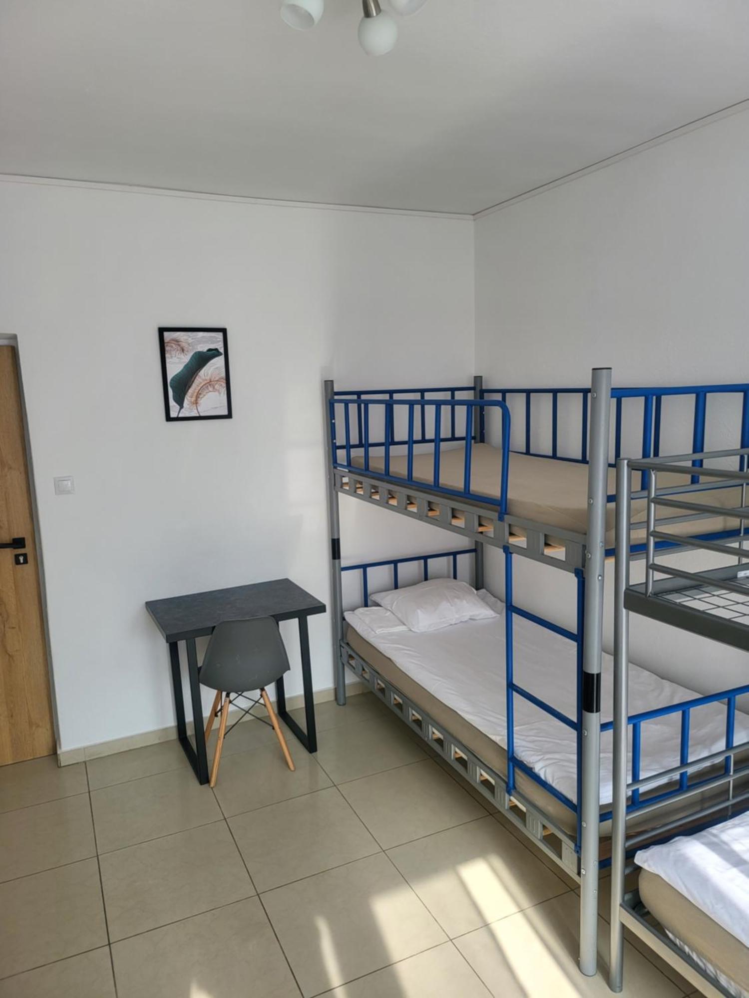 Rooms4Rest Popularna - Private Rooms For Tourists - Atr Consulting Sp, Z O,O, Варшава Екстериор снимка
