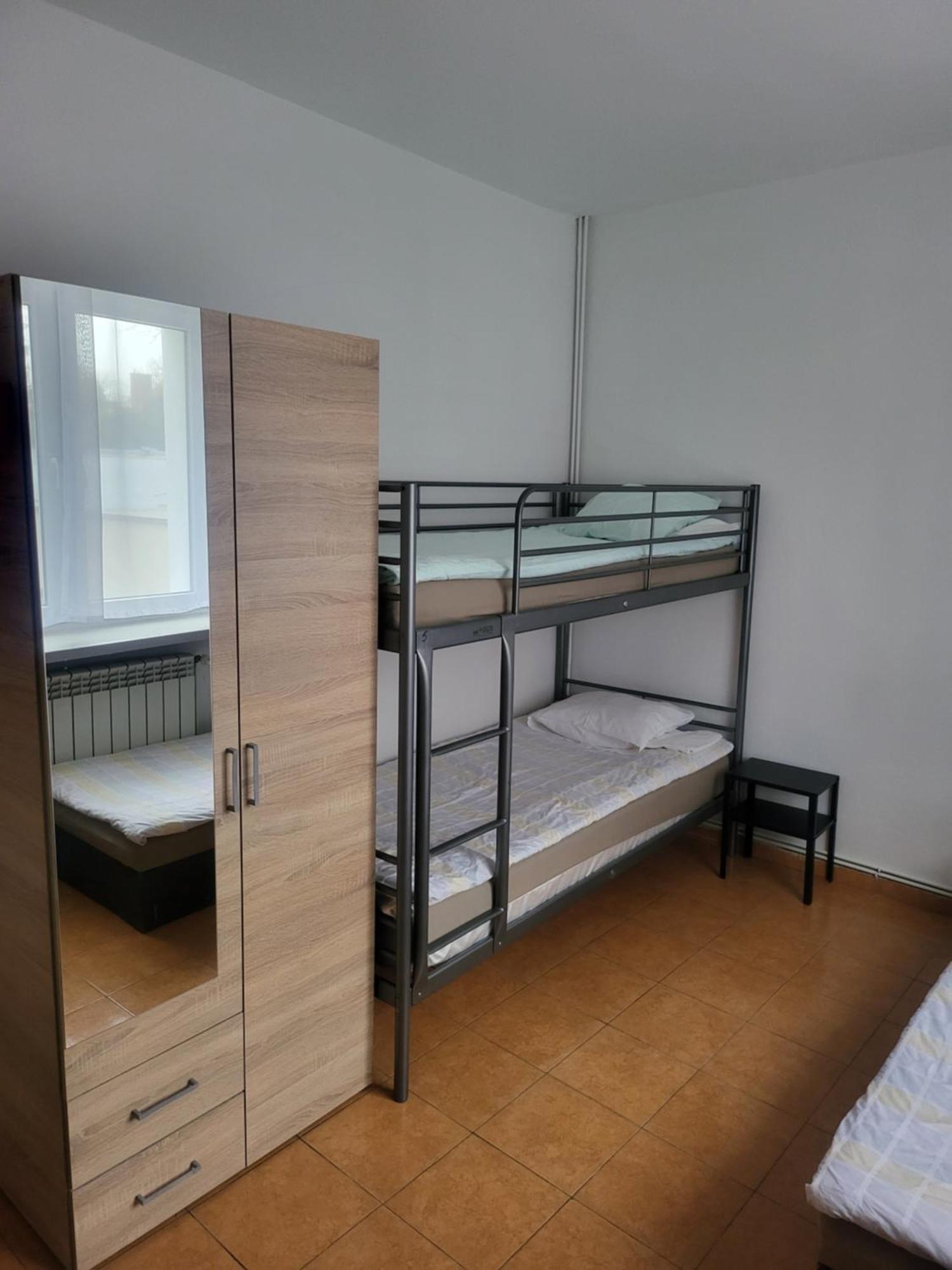 Rooms4Rest Popularna - Private Rooms For Tourists - Atr Consulting Sp, Z O,O, Варшава Екстериор снимка