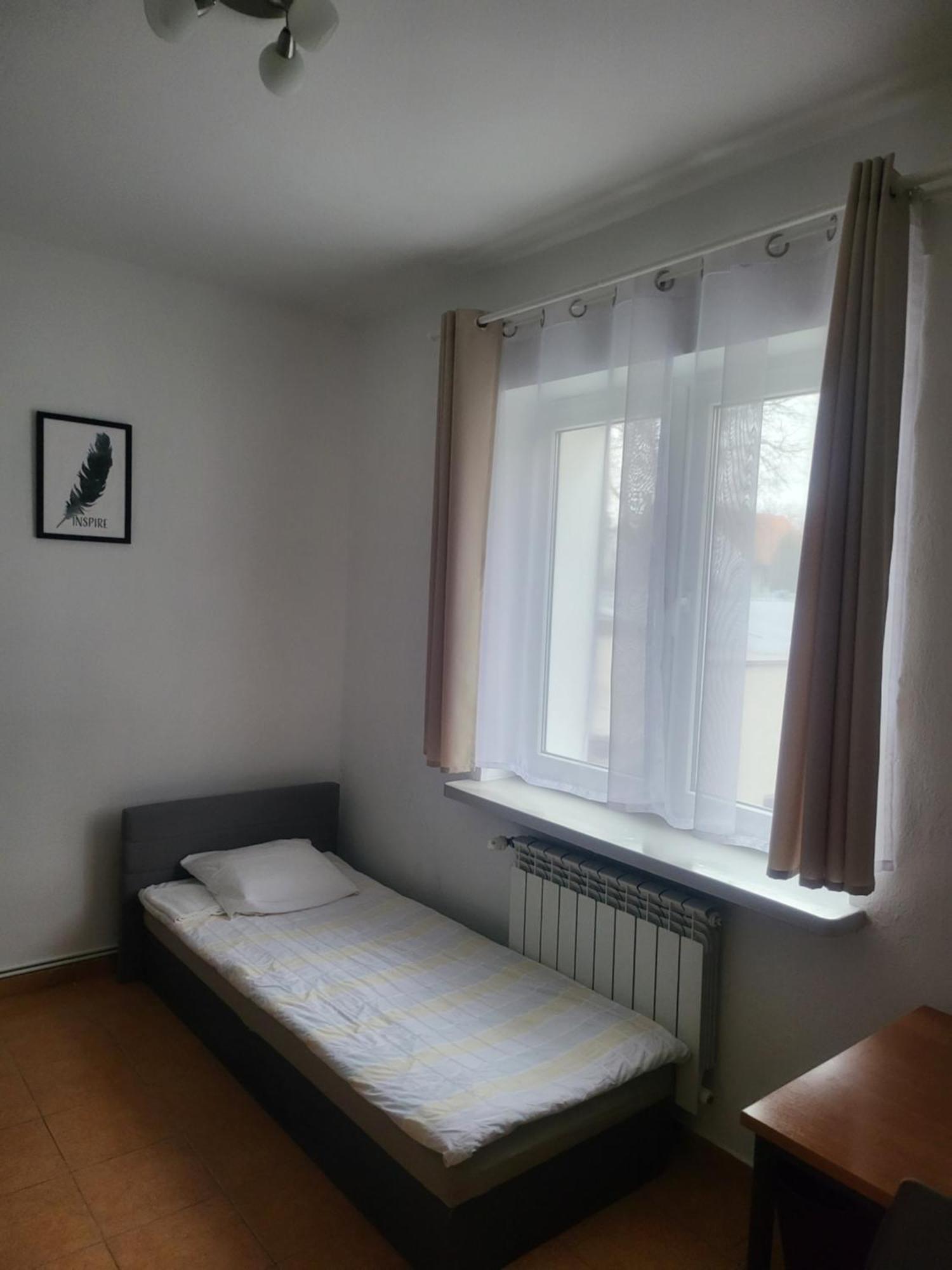 Rooms4Rest Popularna - Private Rooms For Tourists - Atr Consulting Sp, Z O,O, Варшава Екстериор снимка